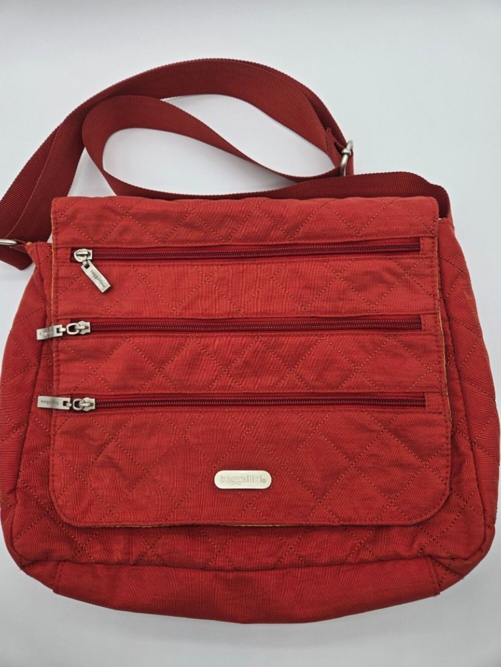 Baggallini Rust Quilted Triple Zip Crossbody Messenger Bag Travel Tech Purse